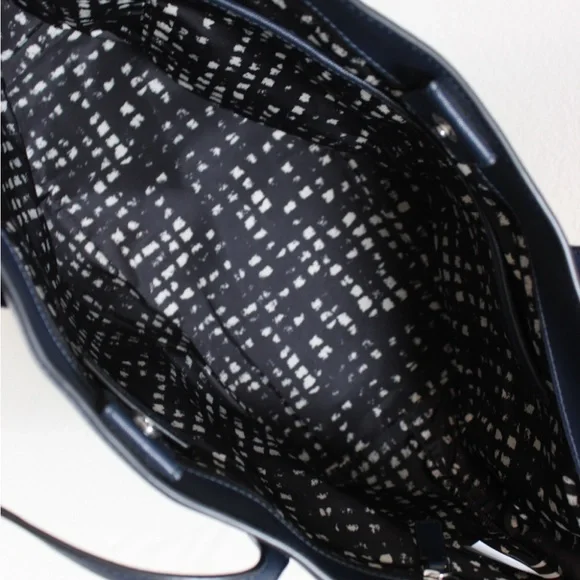 Marc Jacobs Midnight Blue Leather Tote - Picture 6 of 6